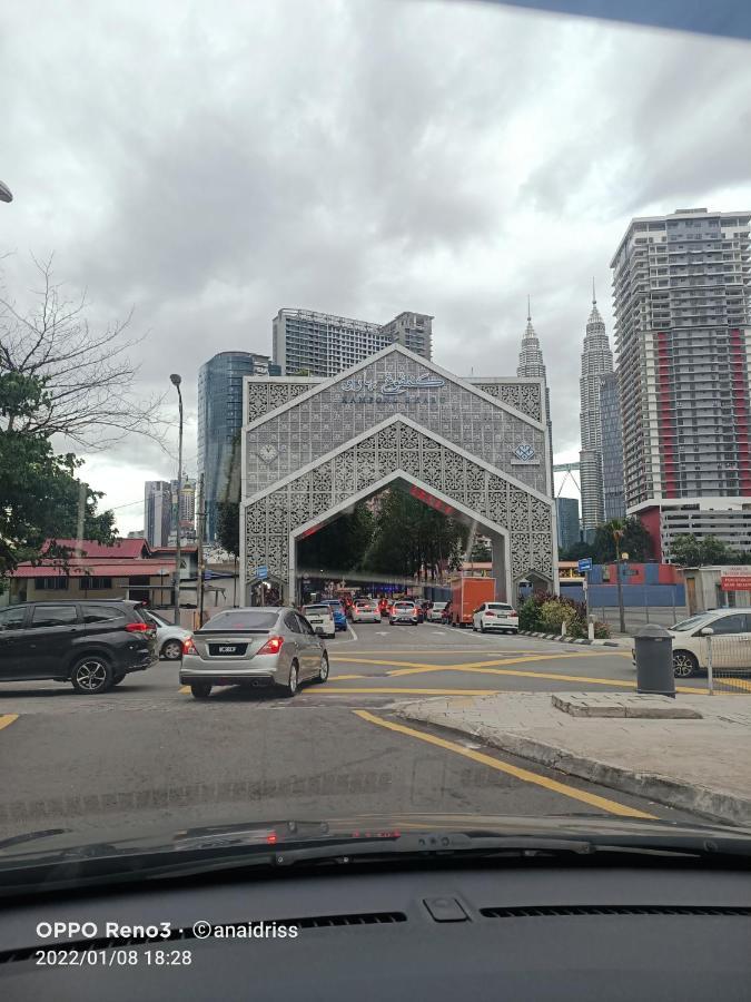 Legasi Kampung Baru By Rumahrehat Twin Tower View Kuala Lumpur