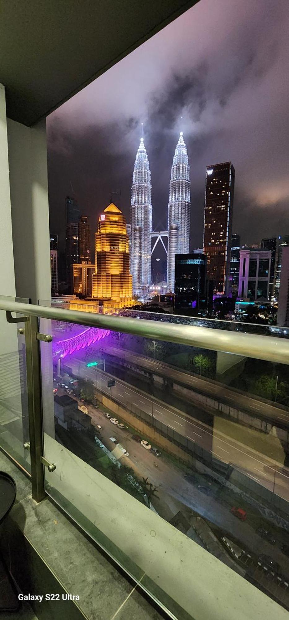 Legasi Kampung Baru By Rumahrehat Twin Tower View *